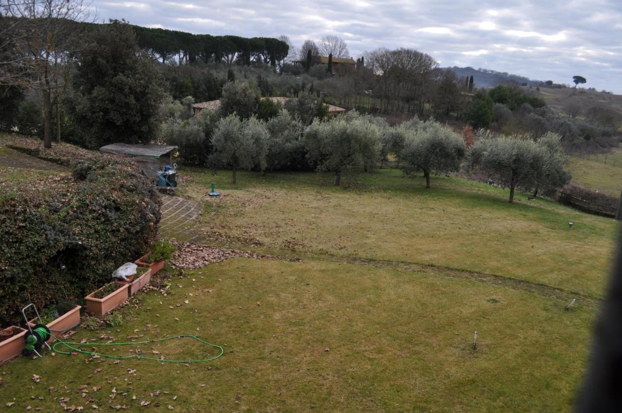 Casale Vicino Al Golf Nazionale Bed & Breakfast Monterosi Eksteriør bilde